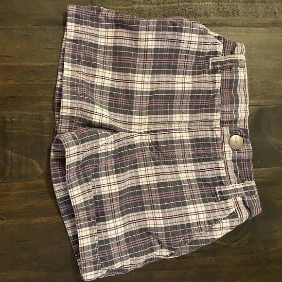 Kenneth Cole Reaction baby boy plaid shorts - Picture 1 of 3